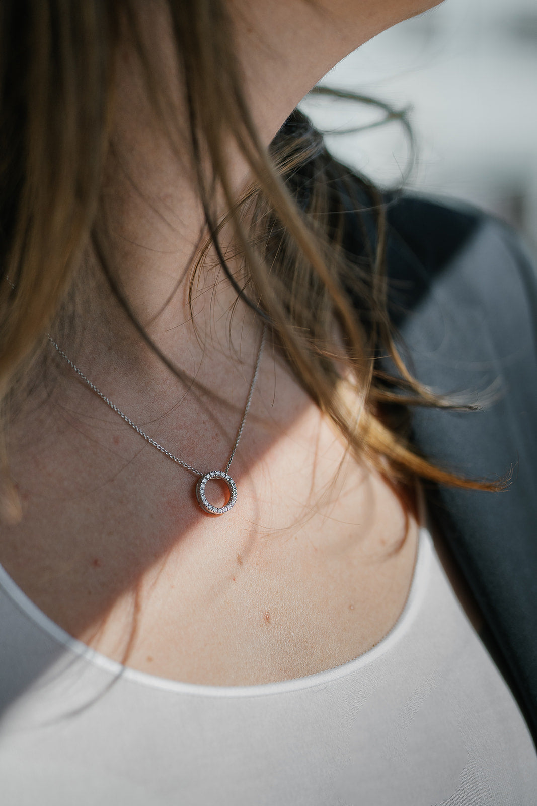 Collier pendentif rond