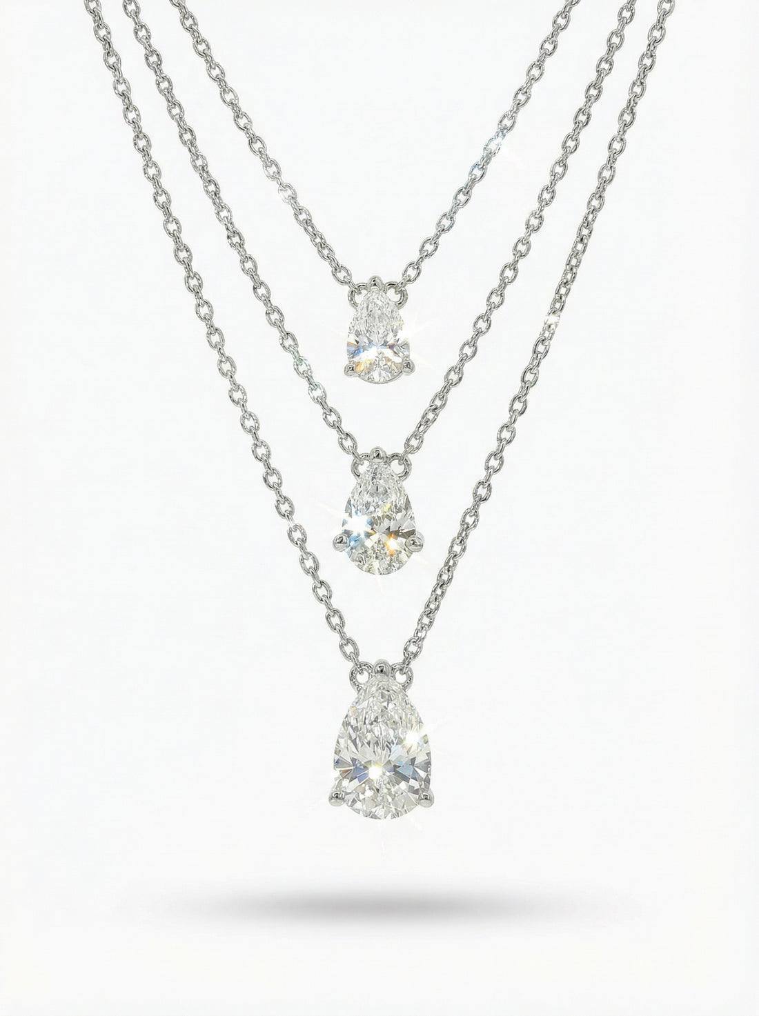 Silver Necklace - pear shape diamond