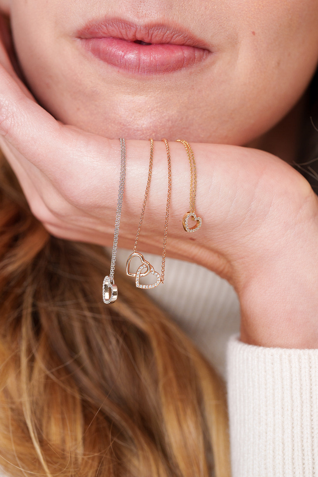 Collier cœurs enlacés