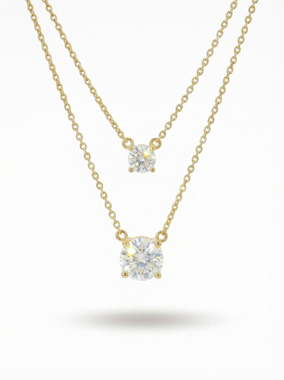 Silver Necklace - round brillant shape diamond