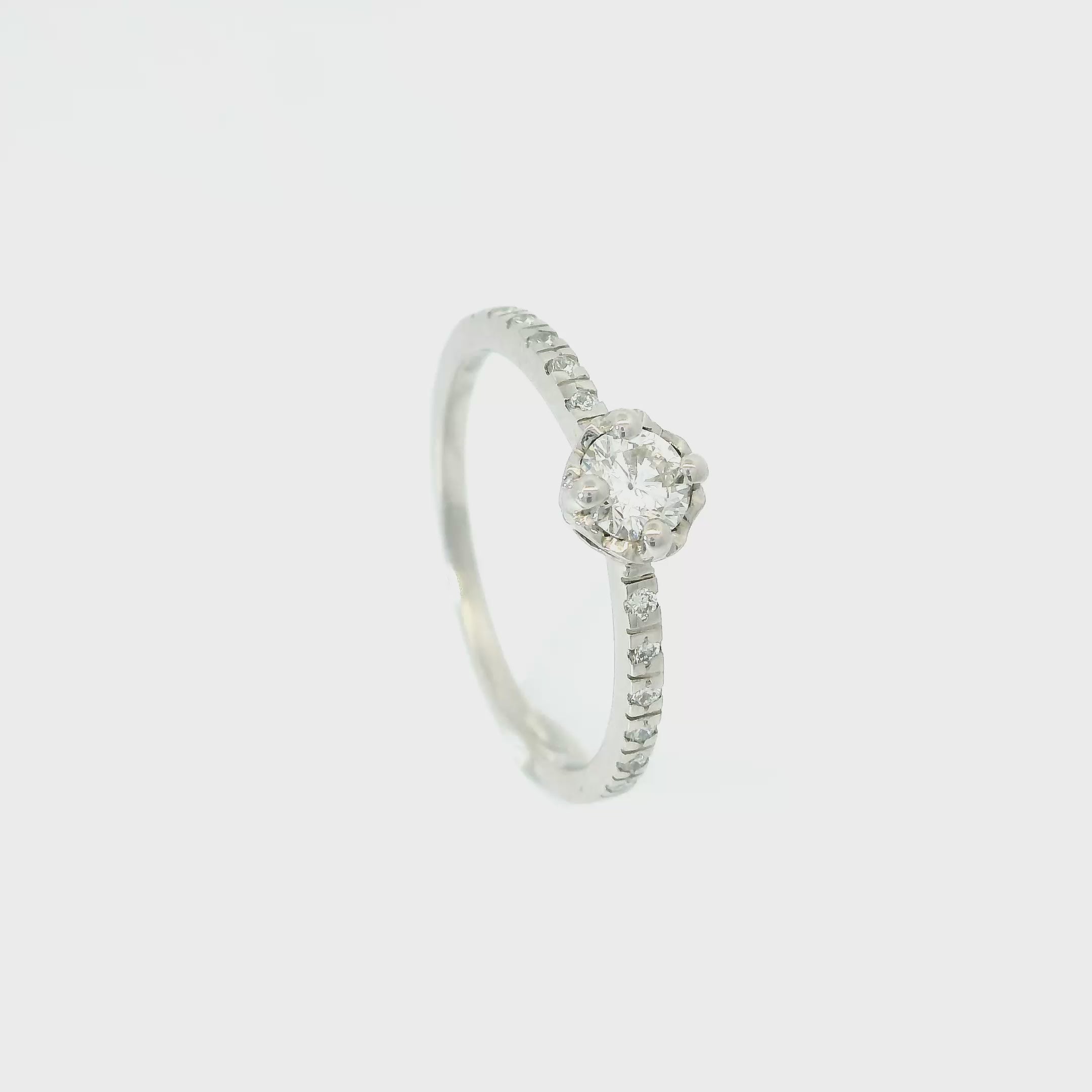 Bague solitaire cœur 0.25 ct.